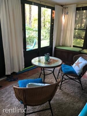 Building Photo - 245 Woods Landing Trl