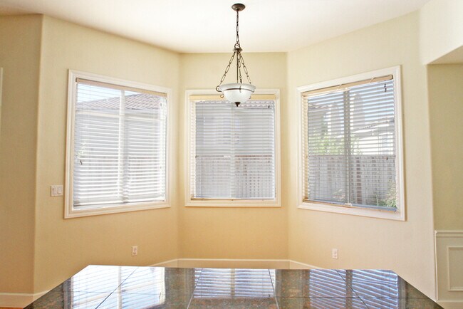 Building Photo - 2789 Clara Smith Pl - Gorgeous Home in the...