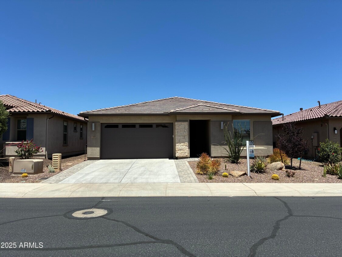 Foto principal - 13418 W Mayberry Trail