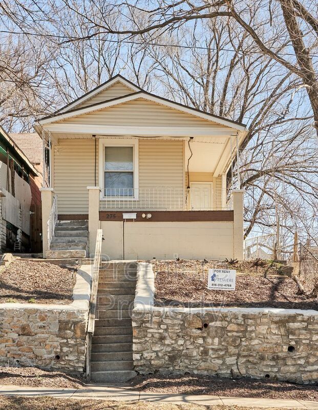 Building Photo - 275 S 8th St