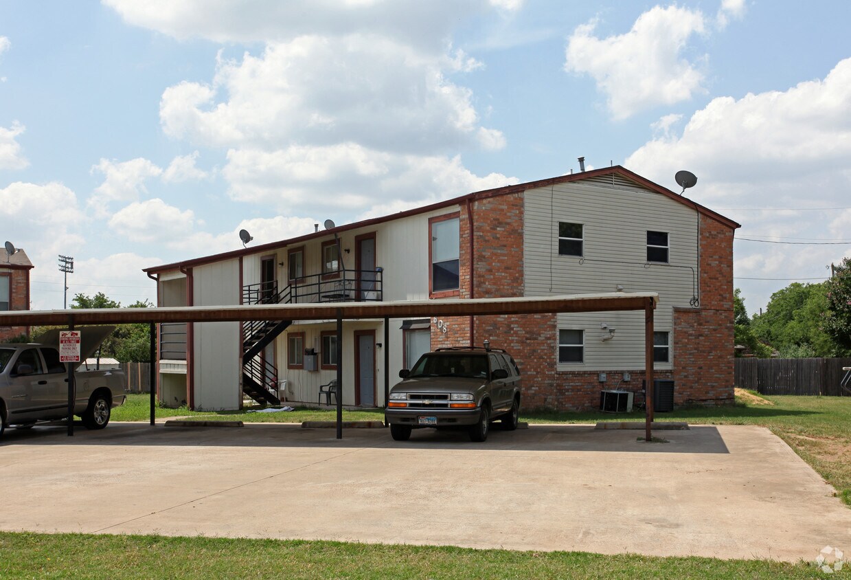 Foto del edificio - 604-608 Walter Stephenson Rd