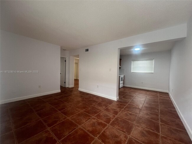 Foto del edificio - 1651 SW 2nd St