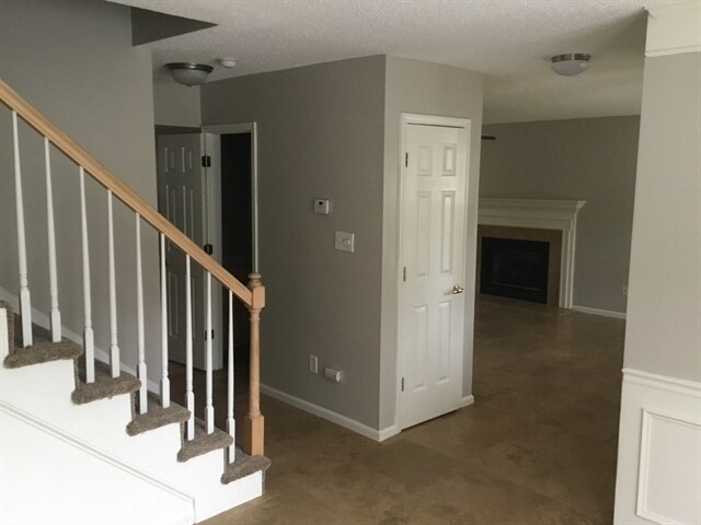 Building Photo - 14526 Cinnamon Field Road