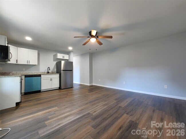 Foto del edificio - 506 Cook St NW