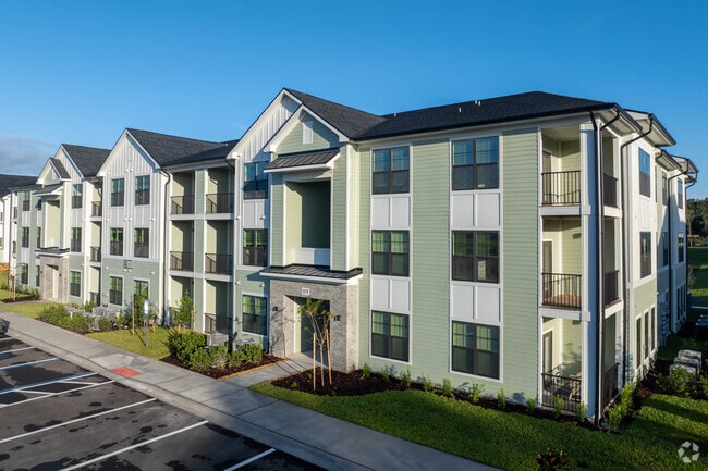 Building Photo - Evolve Grove Park