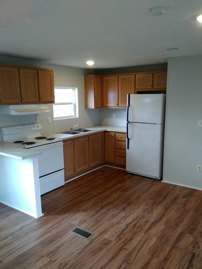 Building Photo - 1323 LA-178