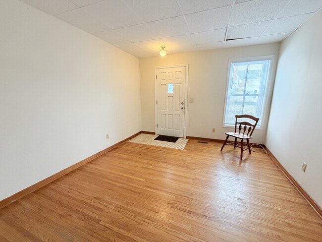 Photo du bâtiment - 195-197 Euphemia St N