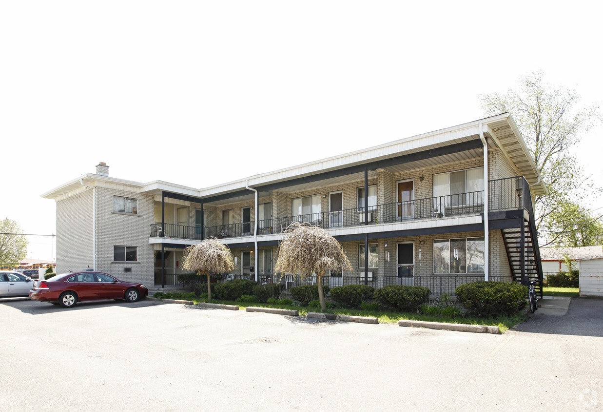 3934 Howe Rd, Wayne, MI 48184 Apartments in Wayne, MI