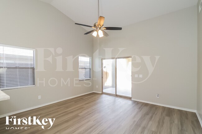 Foto del edificio - 7209 S 45th Ave