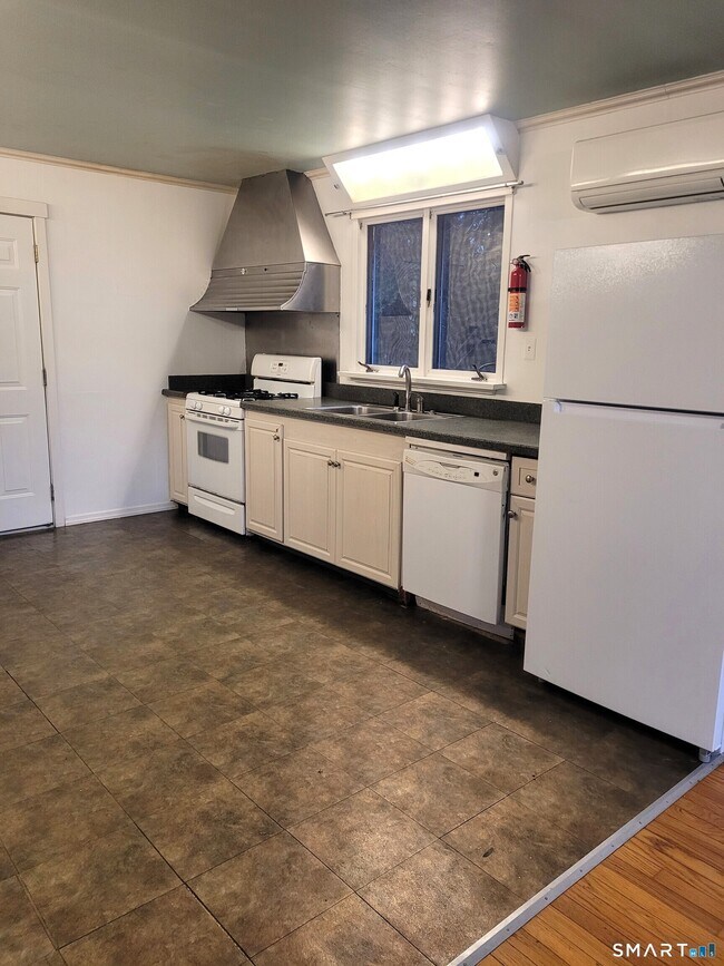 Foto del edificio - 123 Bridge St