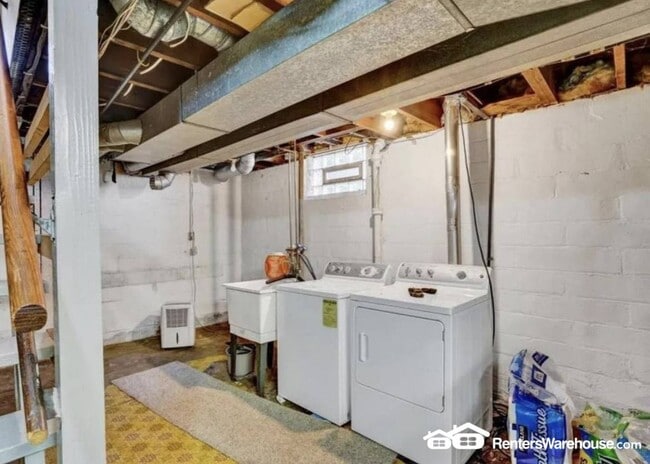 Building Photo - 2036 Iglehart Ave