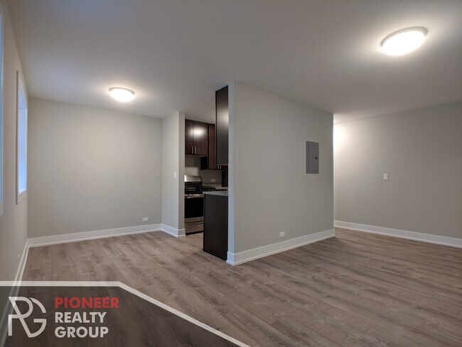 Foto del edificio - 530 W Surf St