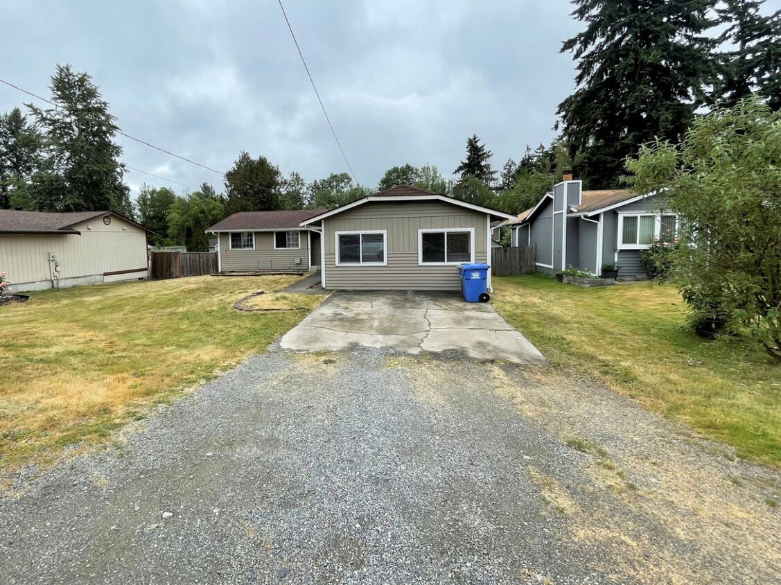 10311 D St E, WA 98445 House Rental in WA