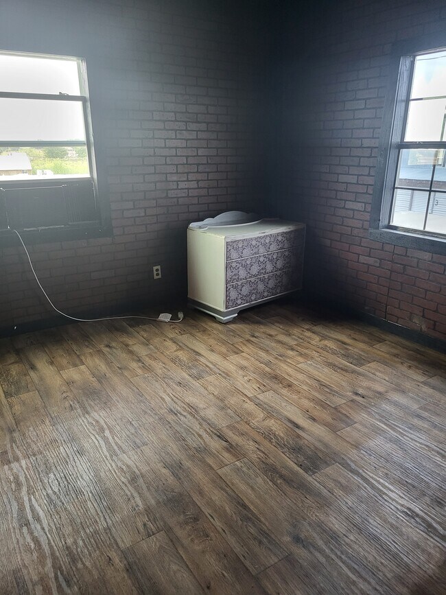 bedroom - 8636 Gina Ln