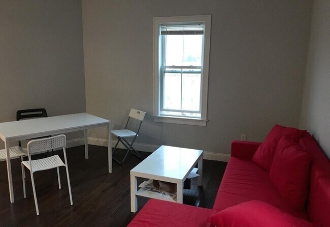 Foto del edificio - 140 Marcella St