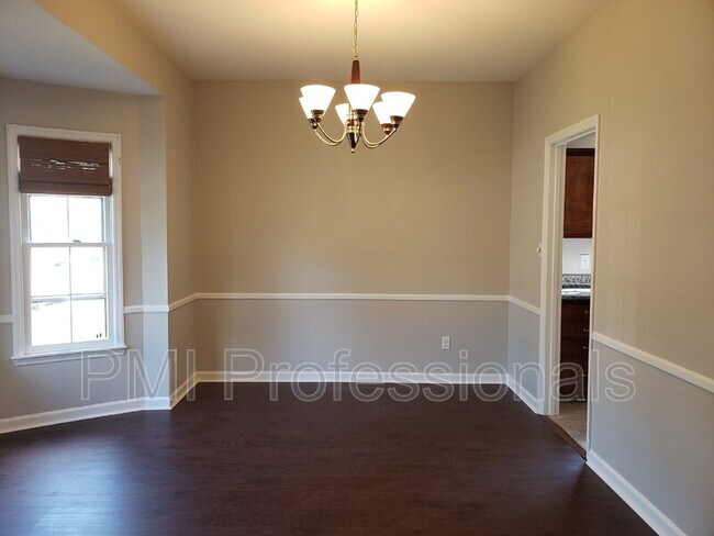 Foto del edificio - 1430 Timber Valley Dr