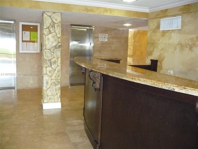 Building Photo - 1800 Sans Souci Blvd