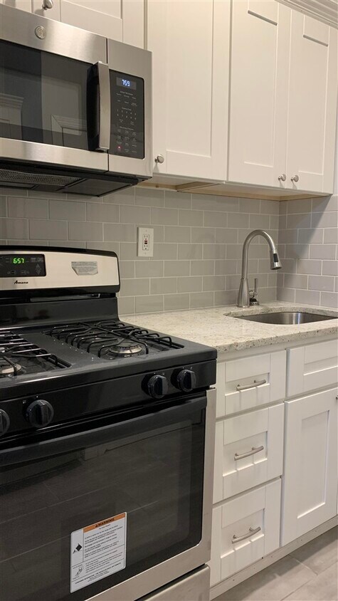 Foto principal - 161 14th St