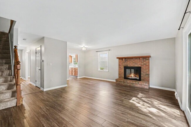 Foto del edificio - 616 Park Ridge Dr