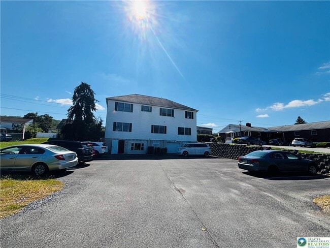 Building Photo - 203 E Emmaus Ave