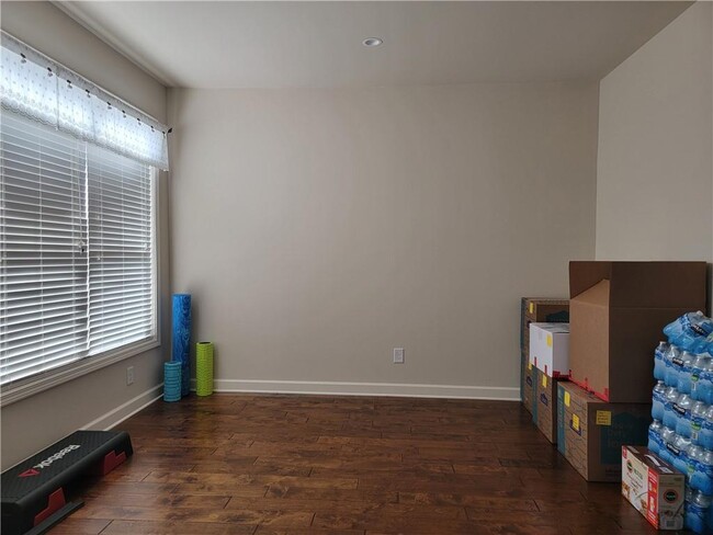 Building Photo - 4128 Baverton Dr