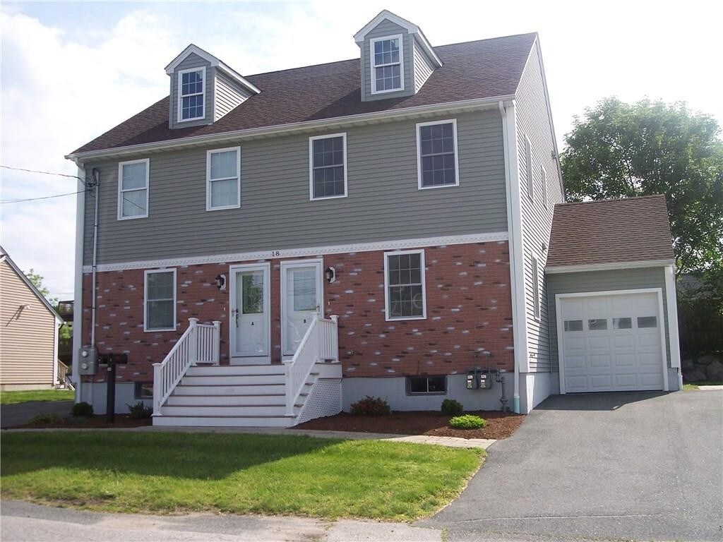 Primary Photo - 18 Reservoir Ave