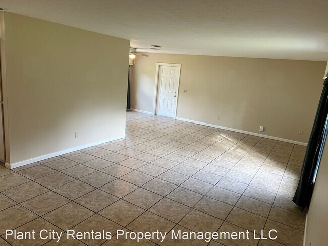 Building Photo - 2 br, 1 bath House - 5810 Harvey Tew Rd.
