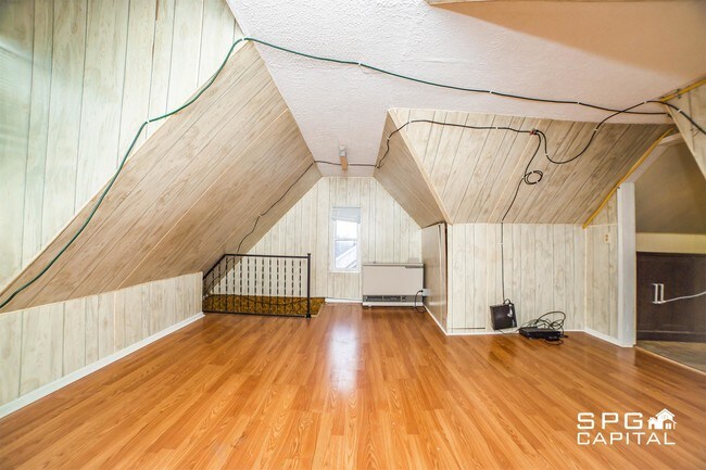 Building Photo - 58 E Stevens St