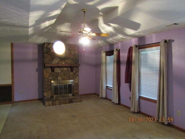 Foto del edificio - 5401 Cindy Ln SE