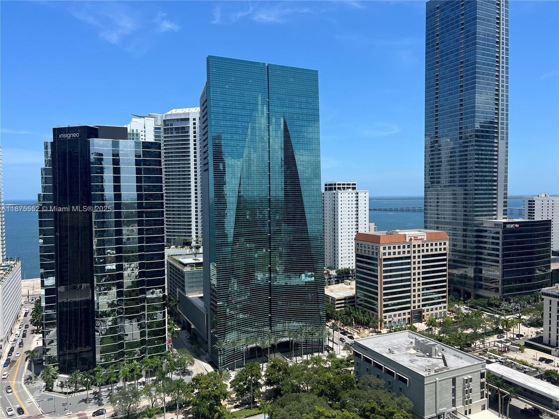 Foto principal - 1250 S Miami Ave