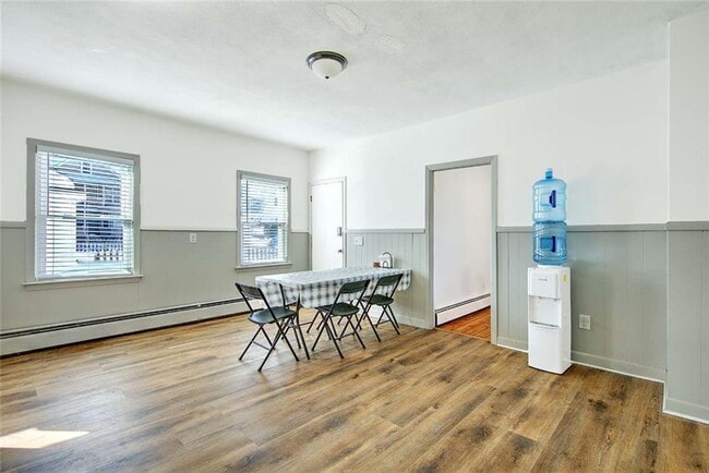 Foto del edificio - 68 Division St