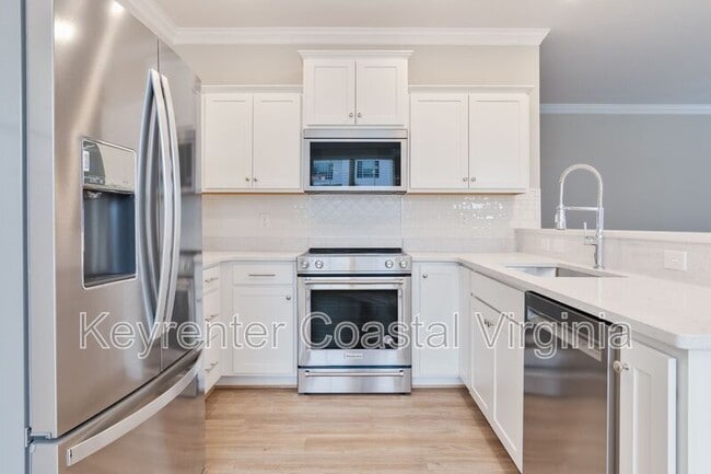 Building Photo - 1302 Kathy Ann Wy E