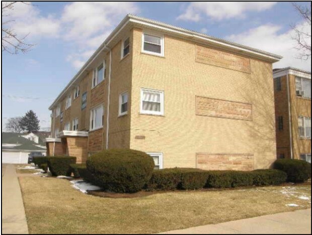 Building Photo - 6761 N Olmsted Ave