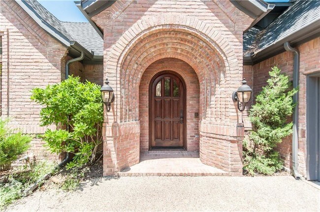 Building Photo - 3221 Oak Hollow Dr