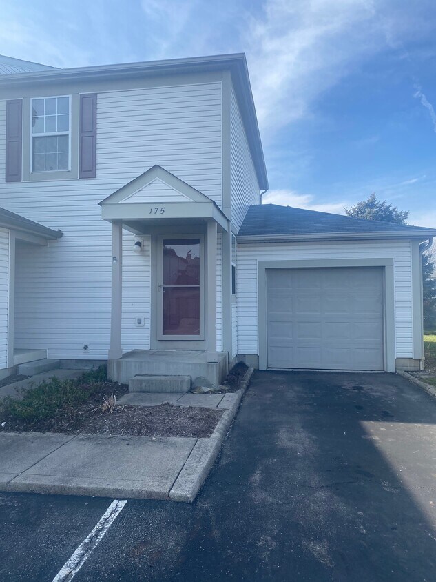 Primary Photo - 175 MacEnroe Dr