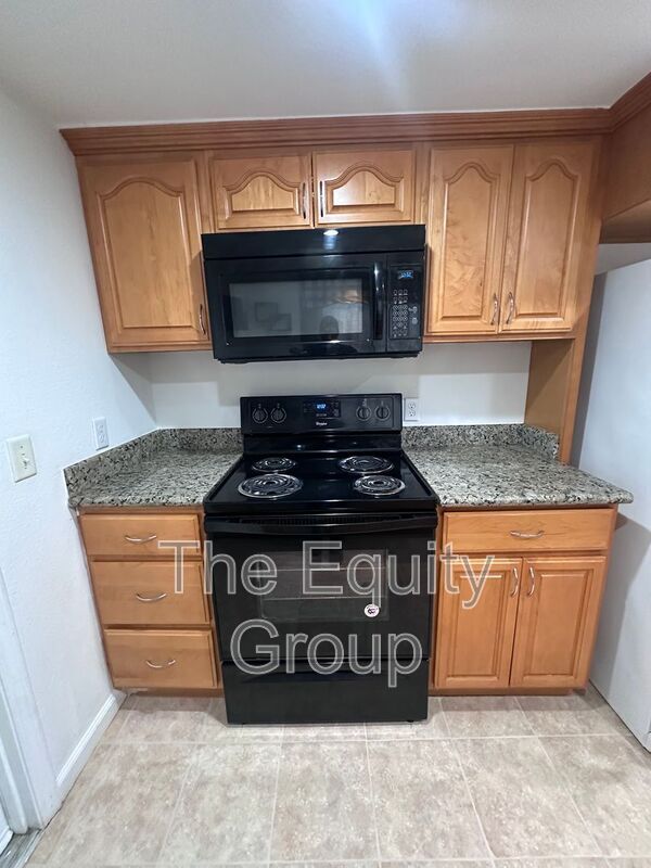 Foto del edificio - 534 Ash St