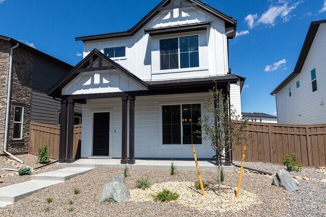 Foto del edificio - New House For Rent - Springs Ranch Colorad...