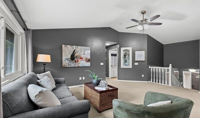 Foto del edificio - 18890 Barrington Dr