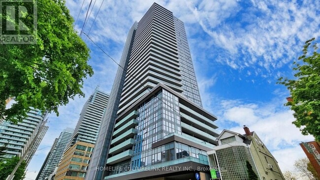 Building Photo - 125 Redpath Ave