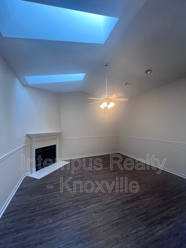 Foto del edificio - 813 Villaview Way