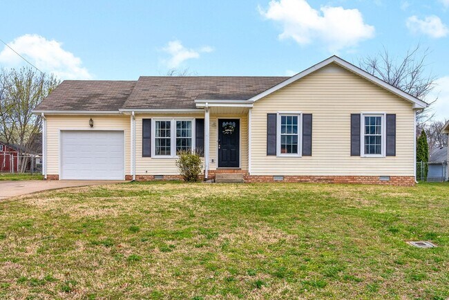 Building Photo - 3231 Tabby Dr