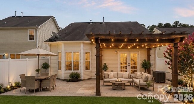 Building Photo - 8723 Westwind Point Dr