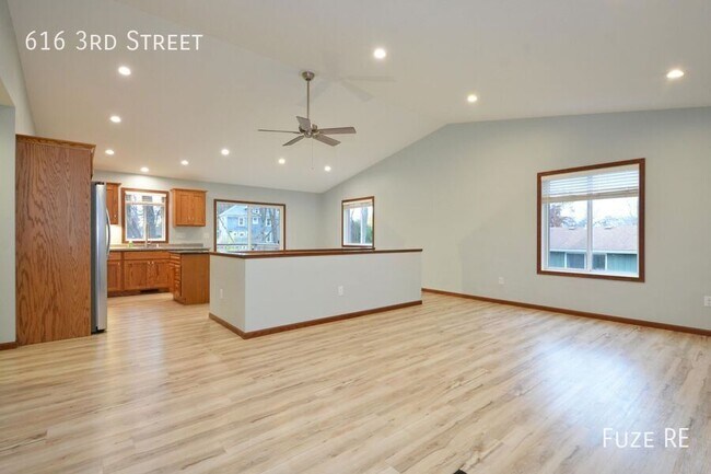 Foto del edificio - 616 N 3rd St