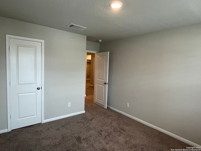 Building Photo - 10606 Borlaug St