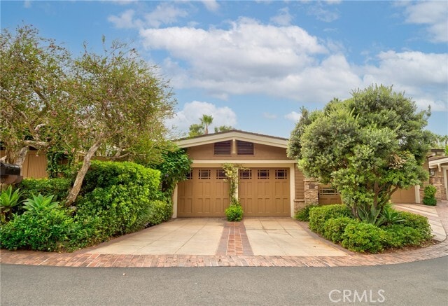 Foto principal - 5 Stickley Dr