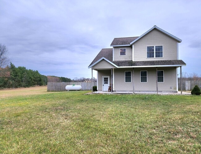 Building Photo - 6039 Morris Lake Rd
