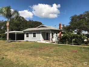 Building Photo - 17548 9th St