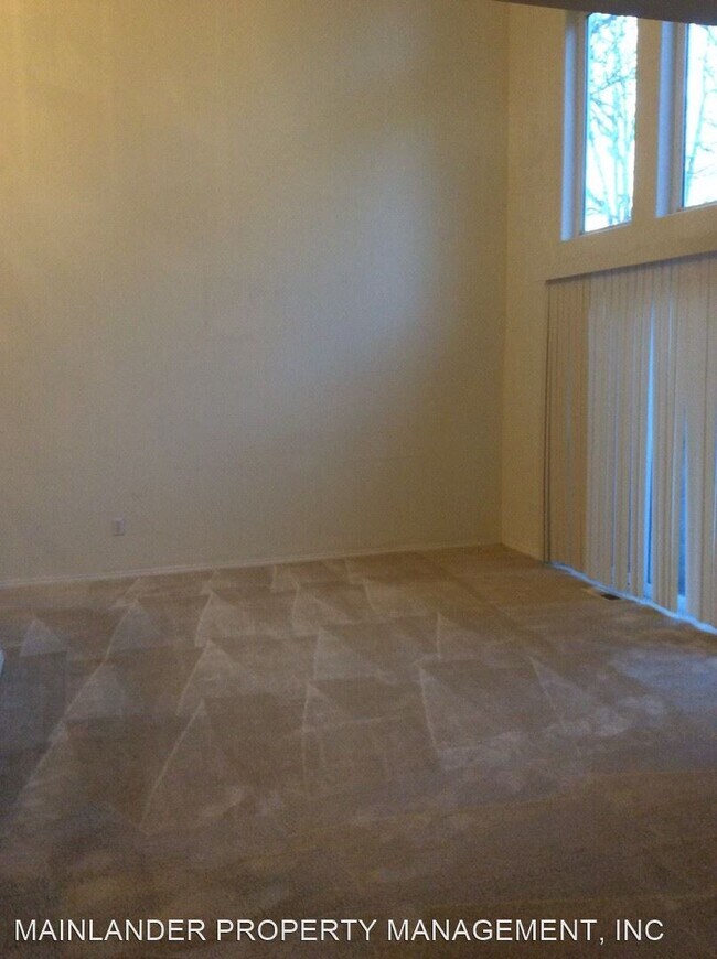 Foto del edificio - 3 br, 2.5 bath House - 830 NE 71ST AVE