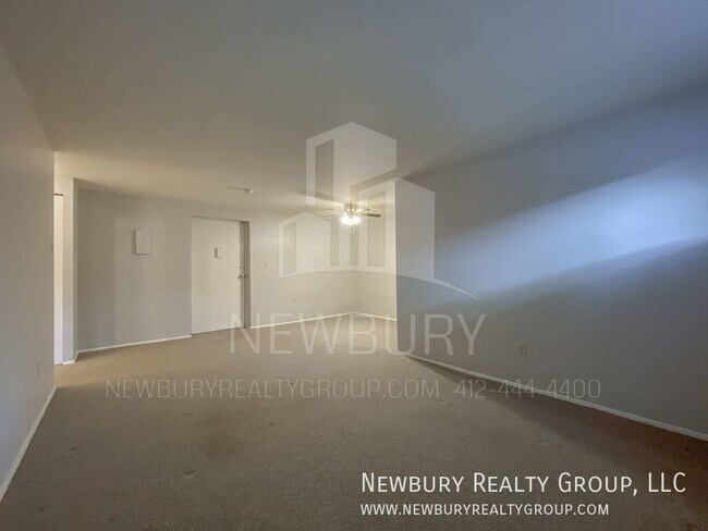 Building Photo - All Essential Utilities Included!!! Charmi...