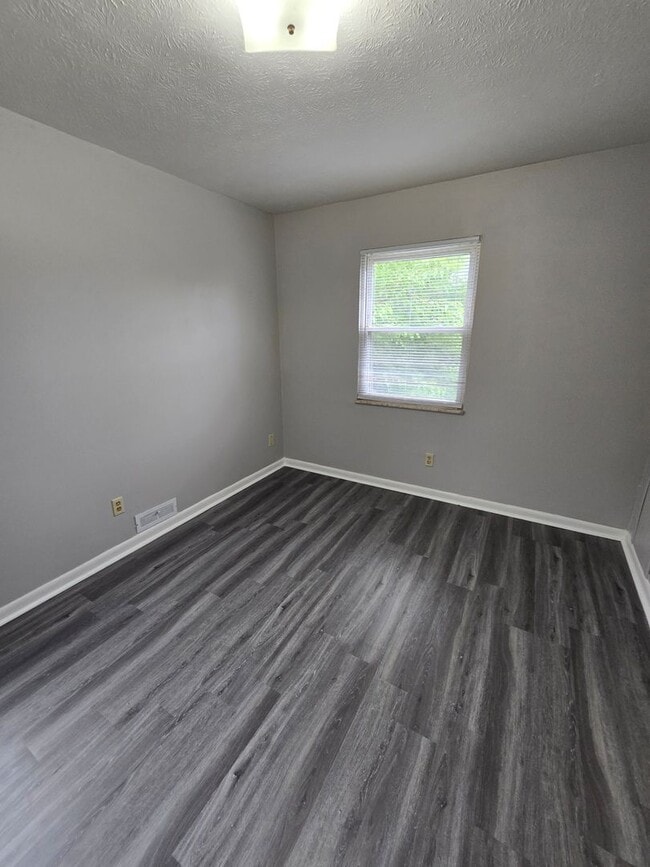 Building Photo - 3674-3680 SOUTH MCCARLEY DRIVE